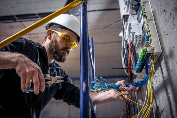 Best Affordable Emergency Electrician  in Woodall, OK
